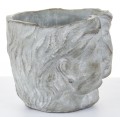 Dekoracyjna osłonka cementowa szara 12x16x14,5 cm – minimalistyczny akcent w nowoczesnym stylu